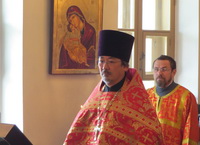 Клирик Японской Православной Церкви молился на японском языке