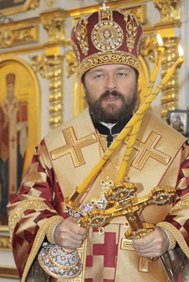 В Праздник Крестовоздвижения в Покровском кафедральном соборе литургию возглавил митрополит Волоколамский Иларион