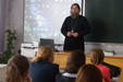 С передвижной выставкой