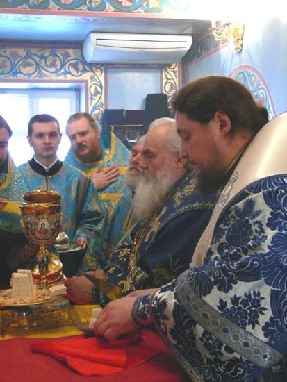 Фото, Сретенье Господне, годовщина хиротонии епископа Уссурийского Сергия, викария Владивостокской епархии