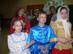 Фото. Уссурийск. Первый благотворительный Пасхальный бал