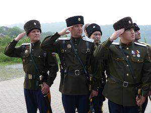 Фото. Владивосток. В день образования г. Владивостока над входом в форт № 7 установлена икона цесаревича Алексея