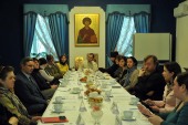Вопросы сотрудничества волонтеров с медицинскими учреждениями обсудили в Синодальном отделе по церковной благотворительности и социальному служению