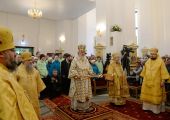 Предстоятель Русской Церкви совершил Литургию в кафедральном соборе иконы Божией Матери «Всех скорбящих Радость» г. Норильска