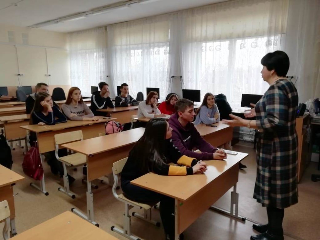 Со школьниками провели беседу о семейных ценностях