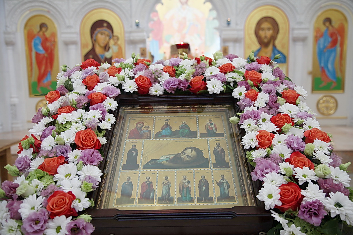 В день памяти Усекновения главы Пророка, Предтечи и Крестителя Спасова Иоанна епископ Находкинский и Преображенский Николай совершил Божественную литургию в Казанском Кафедральном соборе г. Находки.