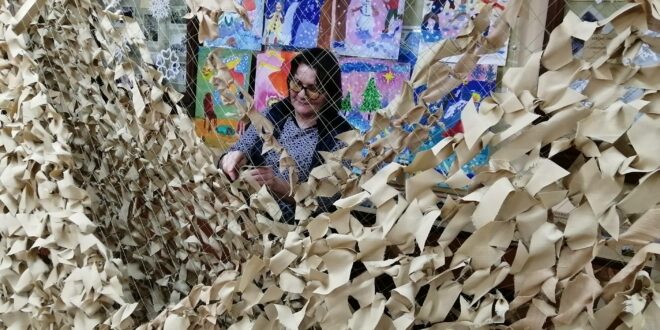 В Свято-Никольском соборе продолжается изготовление маскировочных сетей для фронта