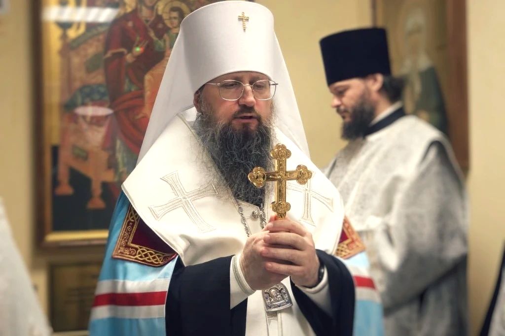 Митрополит Павел совершил освящение новосозданной моленной комнаты во имя святителя Луки Крымского