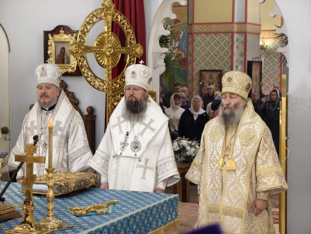 Торжественное богослужение в Казанском соборе Находки: глава митрополии возглавил праздничную Литургию.