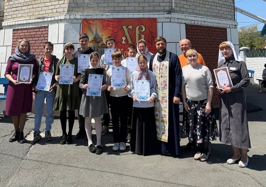 Завершился учебный год в воскресной школе храма Рождества Христова.