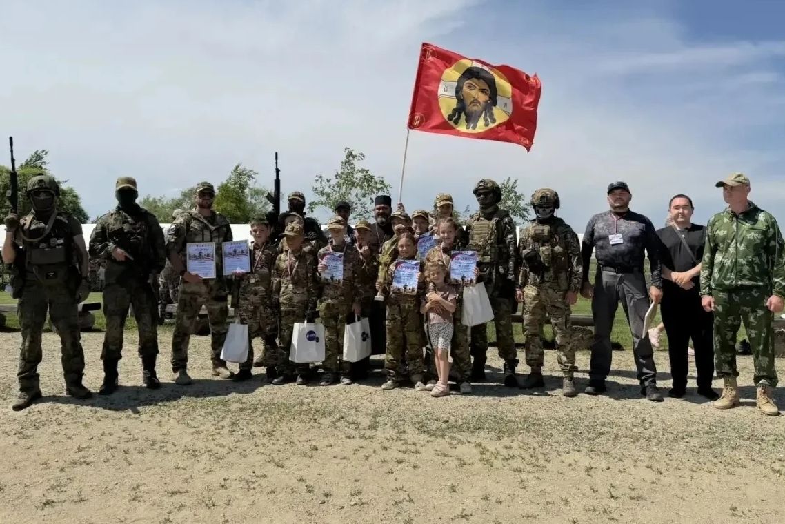 В Уссурийске прошел военно-патриотический фестиваль «Дети Героев» с участием клирика епархии