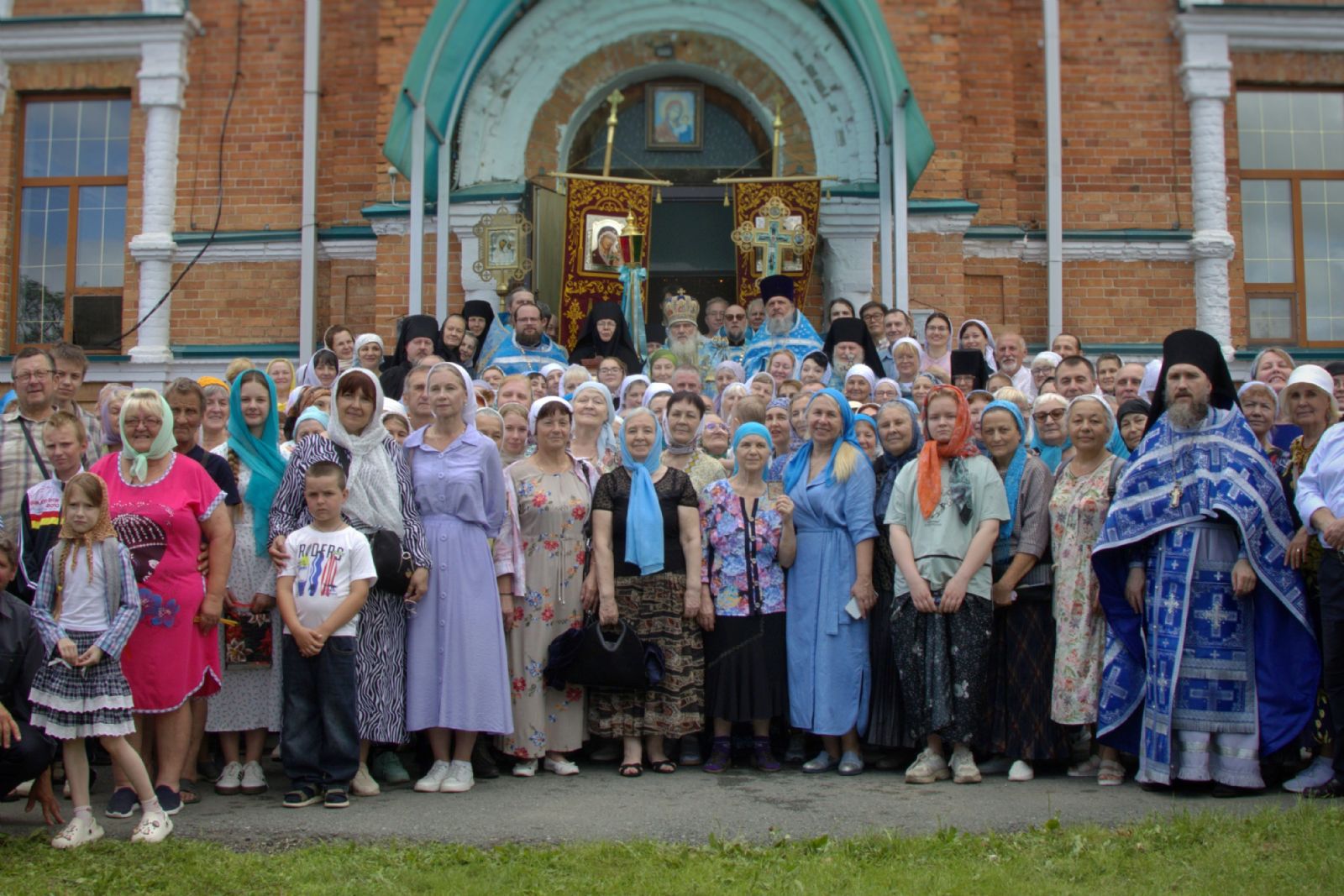 В обители села Раздольное торжественно отметили престольный праздник