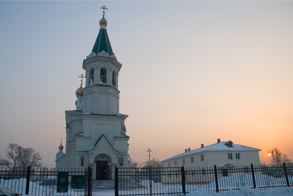 Уссурийск. Храм свт. Николая Чудотворца